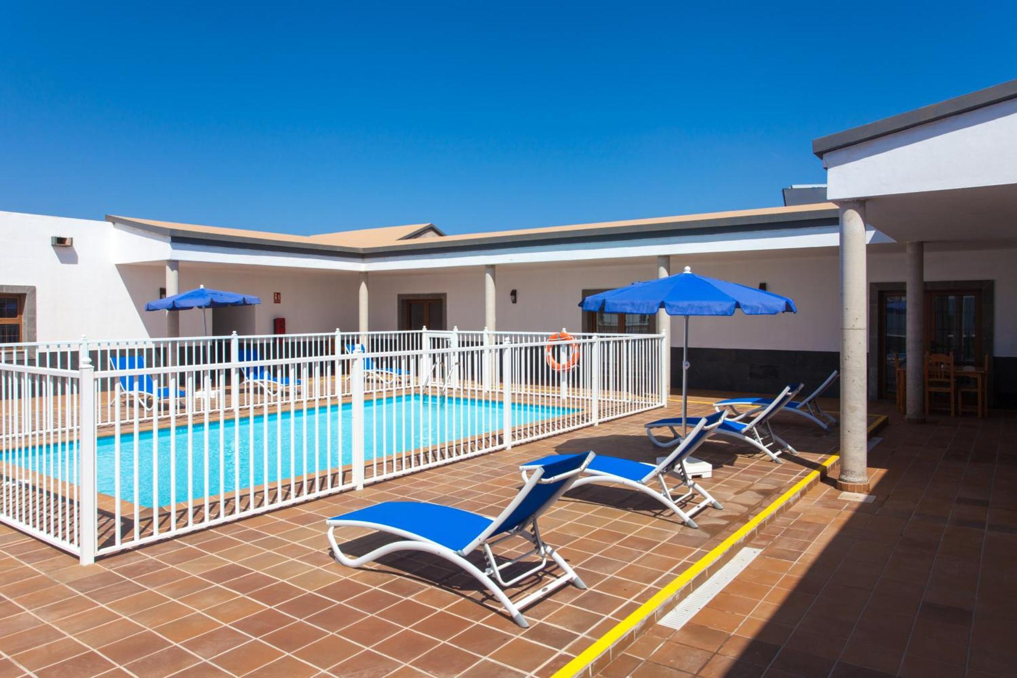 Villas & Apartamentos Tao Mazo Lajares Luaran gambar
